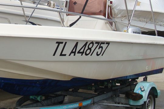 Immatriculation d'un bateau à Toulon