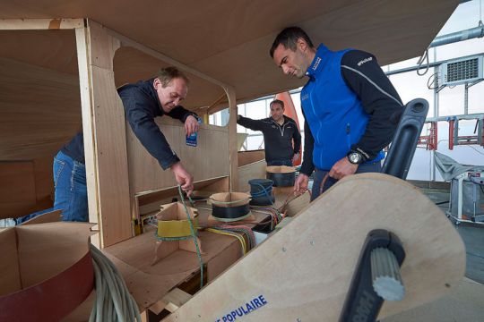 Maxi-trimaran Ultime Banque Populaire IX