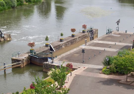 Convoyage fluvial