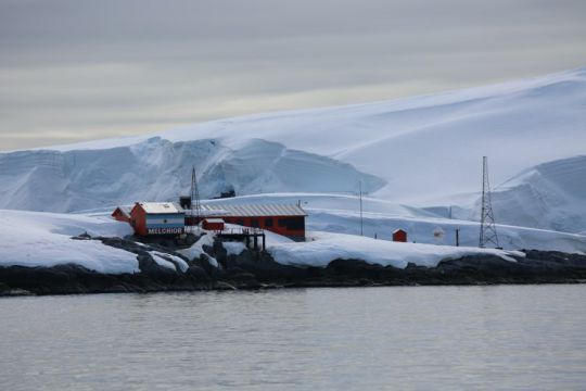 La base de Melchior, fermée pour l'hiver.