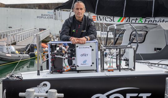 capteur océanographique permettant de mesurer la presence de micro plastique dans l 'Ocean - Fabrice amadeo