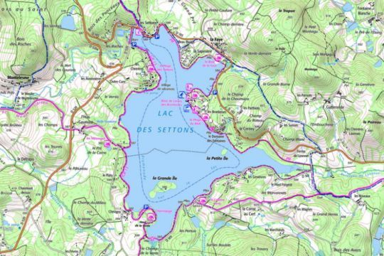 Le lac des Settons est un ds 6 lacs du Morvan