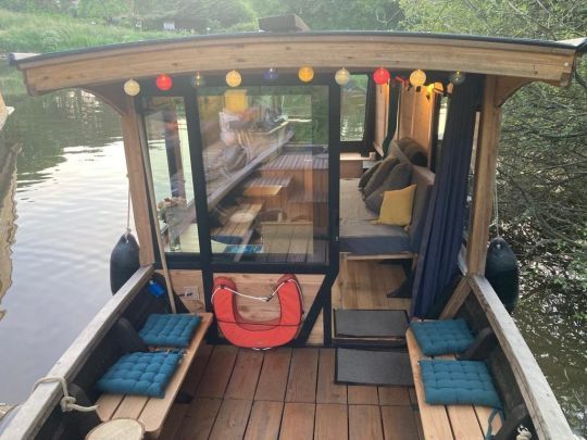 Un aménagement simple et cosy sur un plus grand modèle