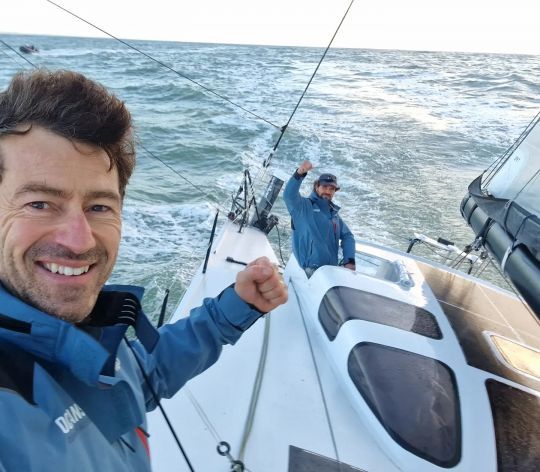 Phil Sharp ne sera pas au départ de Retour à la Base