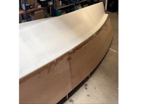 Brise Vague 5.50, a 5.50 m open motor hull to build in kit form