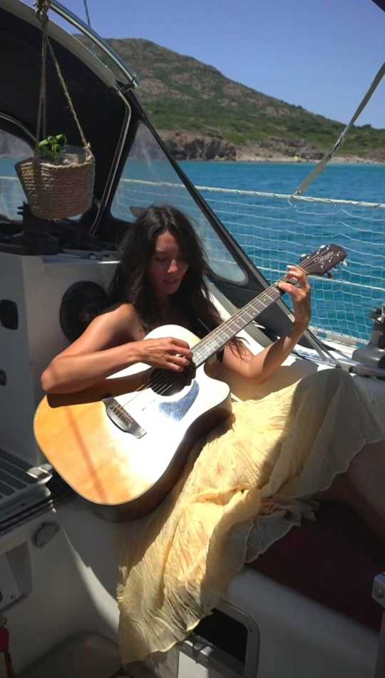 Ce voyage est l'occasion pour Aurélia, de retrouver l'inspiration