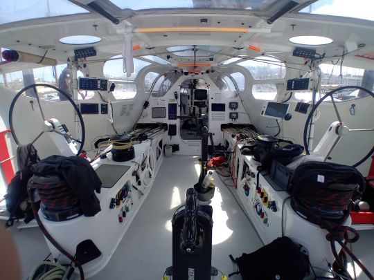 Le cockpit d'Actual Ultim 4 ©Maxime Leriche