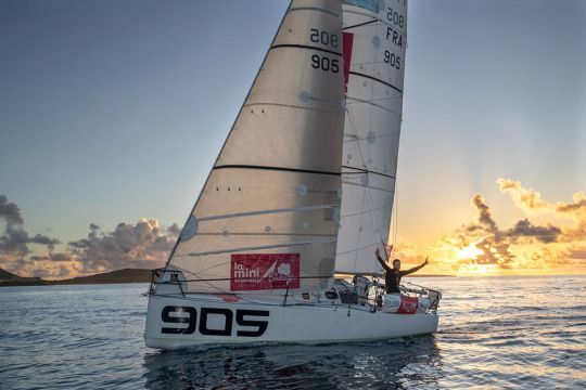Nico à l'arrivée de la Mini Transat ©classemini