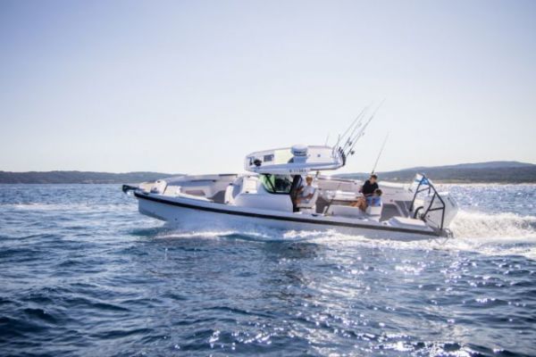 Like all Axopars, the 29 CCX is a very seaworthy boat.