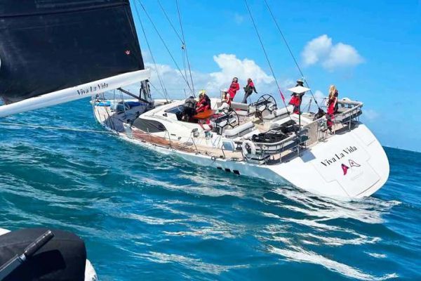 Viva La Vida, shortly before it capsized