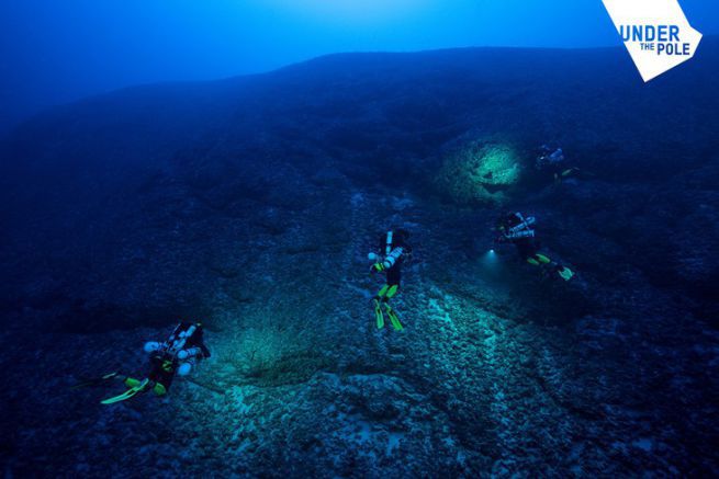 Under The Pole III: deep dive in the heart of the Gambiers