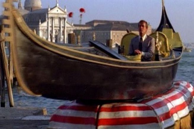 Choose a hovercraft gondola like James Bond