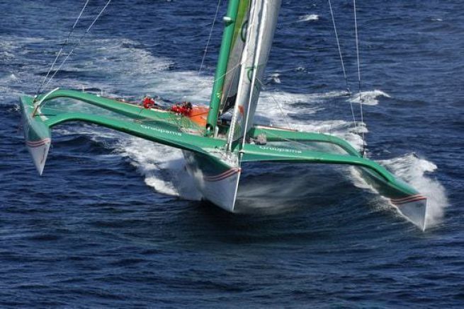 Groupama 3, records on the Jules Verne Trophy and the Route du Rhum