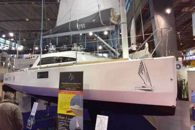 A silicone self-adhesive film as a permanent antifouling?