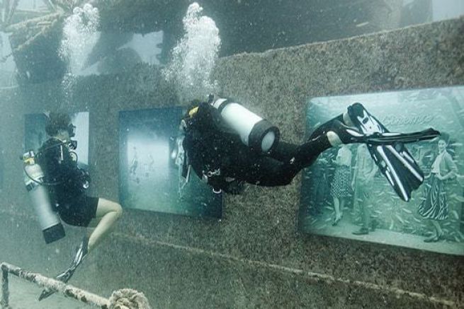 Underwater exhibition