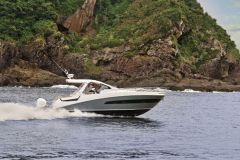 Verve 40, walk-around model from the Azimut shipyard