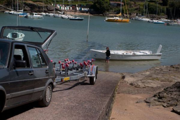 Which towbar should I choose to tow my boat?