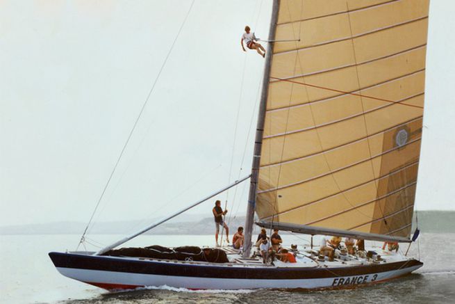 France III, who made his first participation in 1980, skippered by Bruno Troubl