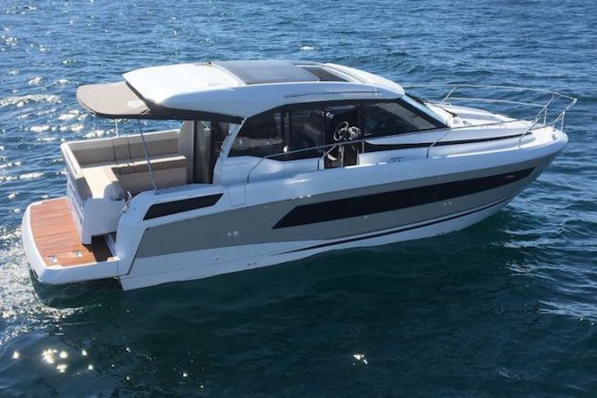 The NC 33, a new model in Jeanneau's New Concept range