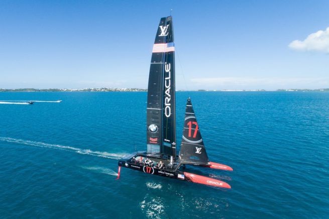 The AC 50, catamaran of the 35th edition of the America's Cup