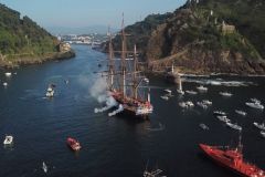 The Hermione arrives in Pasaia