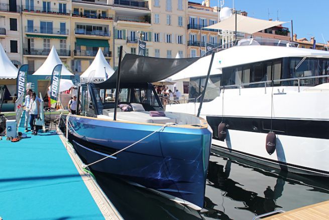 First presentation of Fjord 44 on the pontoons of the Cannes Yachting Festival