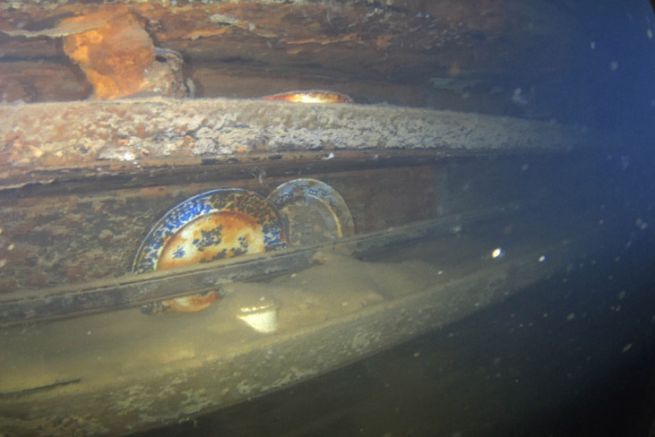 Plates discovered in the wreck of the HMS Terror
