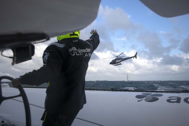 What photo and video equipment does a mediaman take on board when racing offshore?
