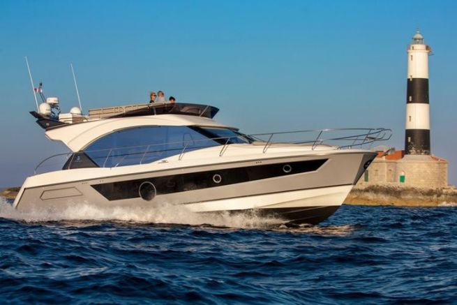 Presentation of the Monte Carlo 52 Bnteau as part of its sea trial