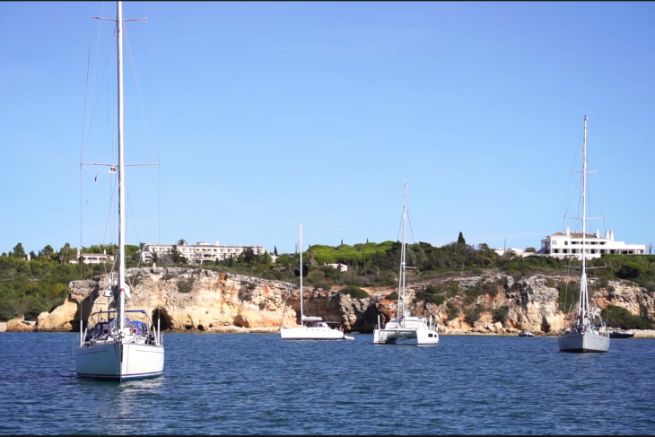 Nomad Citizen Sailing : Life aboard a sailboat in Portugal