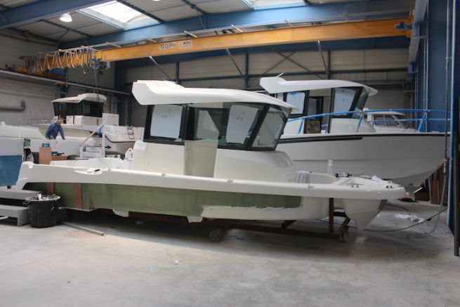 Composite construction, the material of modern production boats