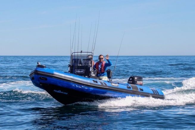 The Tarpon DV 60, a semi-rigid with an interesting quality/price ratio for sea  fishing