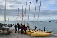 A first sailing course that calls for others
