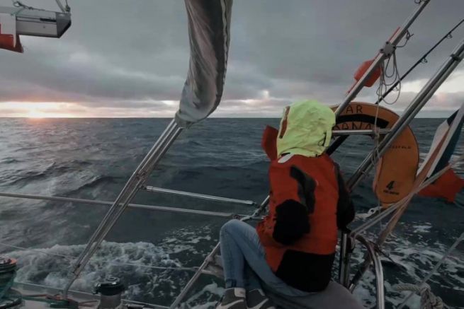 Pregnancy on a sailboat: what is life like on board?