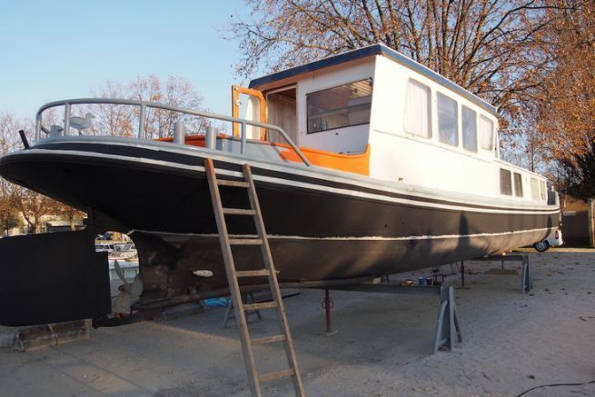 What checks to carry out when refitting your river boat