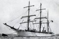 The polar expedition ship Pourquoi Pas ? 4