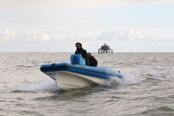 Pulse 63 Concept: An electric RIB designed for versatility
