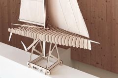 How did Thomas Vanwindekens create a kit model of an IMOCA foiling boat?