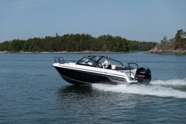 Yamarin Cross 62 BR V Max, a small bow-rider for beginners direct from Finland