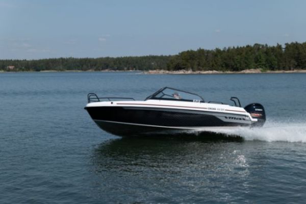 Yamarin Cross 62 BR V Max, a boat with a sporty temper