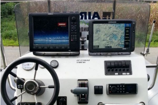 10 Tips for Buying Used Marine Electronics for your boat and save money