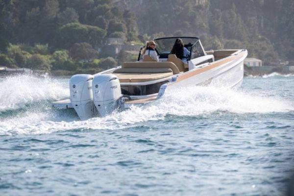 Sterk 31 RC: A supersportboat combining speed, style and cruising comfort