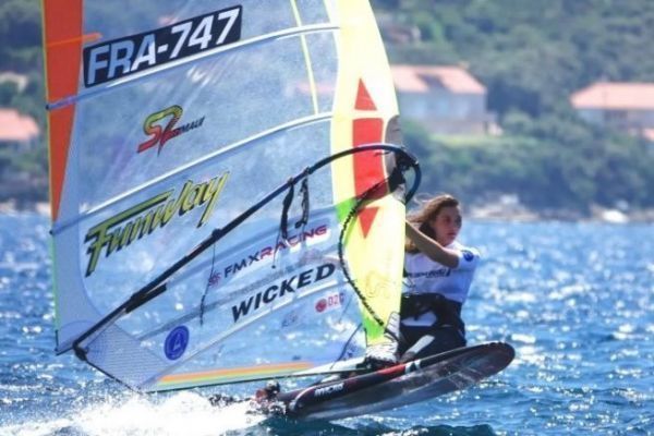 Tess Sermet: portrait of the new star of European windsurfing