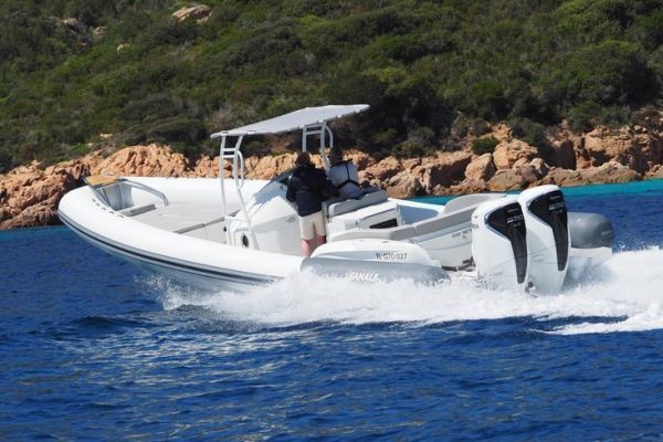 Libecciu 1000: a Corsican semi-rigid designed to combine power and family use