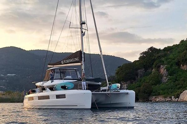 Catamaran rental with skipper: how much does it cost and how to choose?