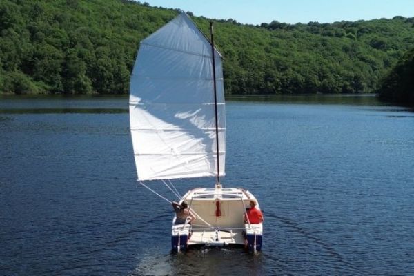 Exclusive / WildKat: a transportable catamaran designed for nautical excursions
