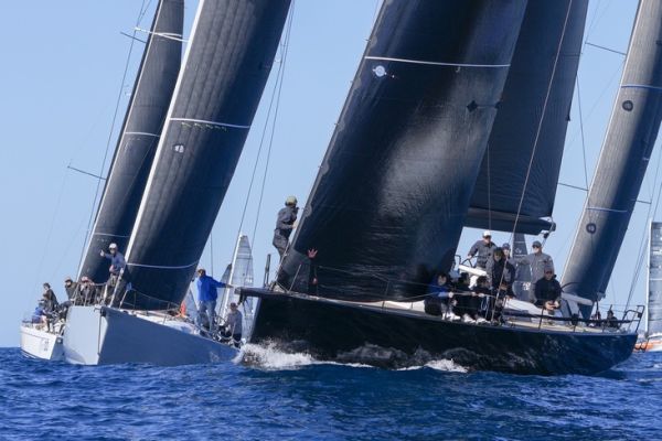 Elvstrøm Sails extends its XYLO technology with a dedicated regatta version