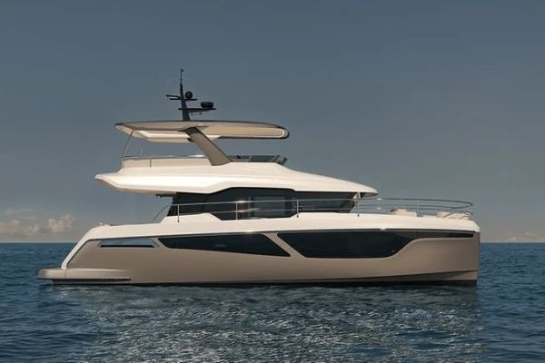 VEYA 53, a new French motor catamaran from Fountaine Pajot and Couach