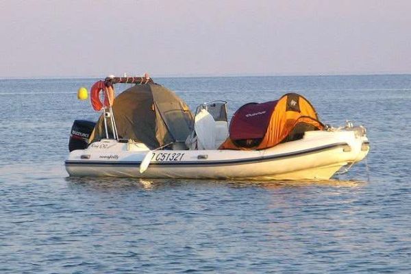 Editorial / The school year has begun, but the boating season can wait a little longer