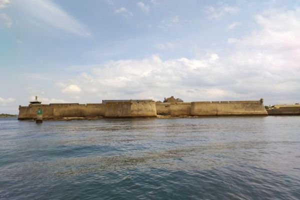 The Port-Louis Marine Museum is nestled in the citadel
